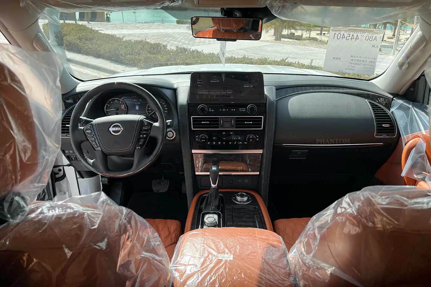 Nissan Patrol Platinum V8 full