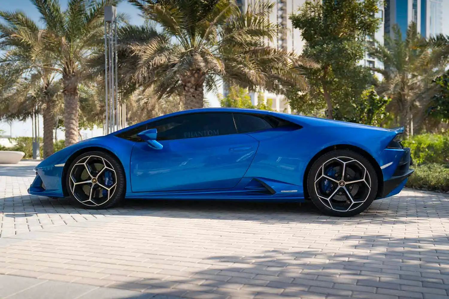 Lamborghini Huracan EVO ممتلئ