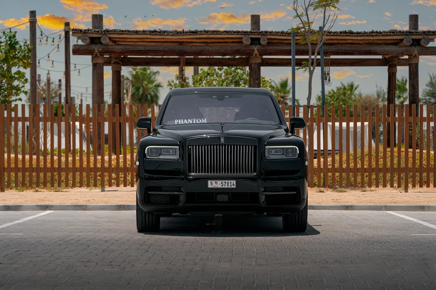 Rolls Royce Cullinan Black Badge full