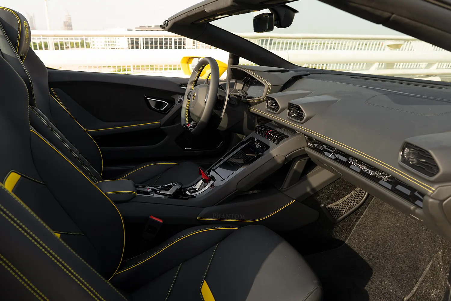 Lamborghini Huracan EVO Spyder full